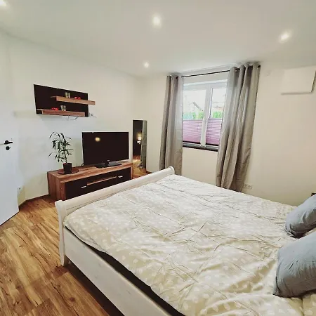 Grosszuegige Moderne 90qm Zentrale Ruhige Lage *